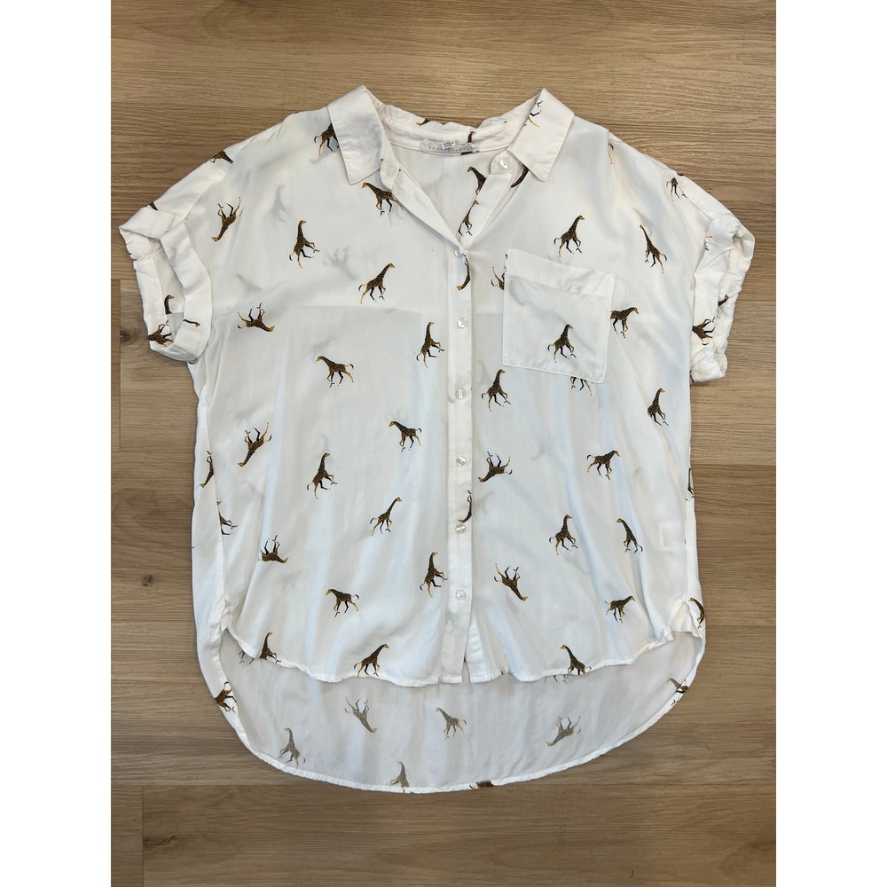 Jane and‎ Delancey short sleeve button up shirt Giraffe print size Large